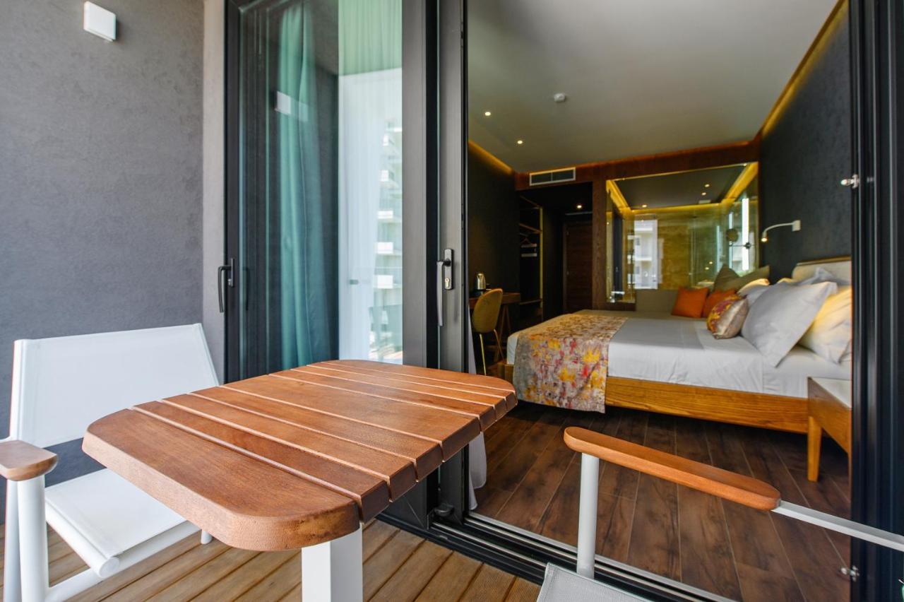 Chic Boutique Hotel Vlorë Extérieur photo